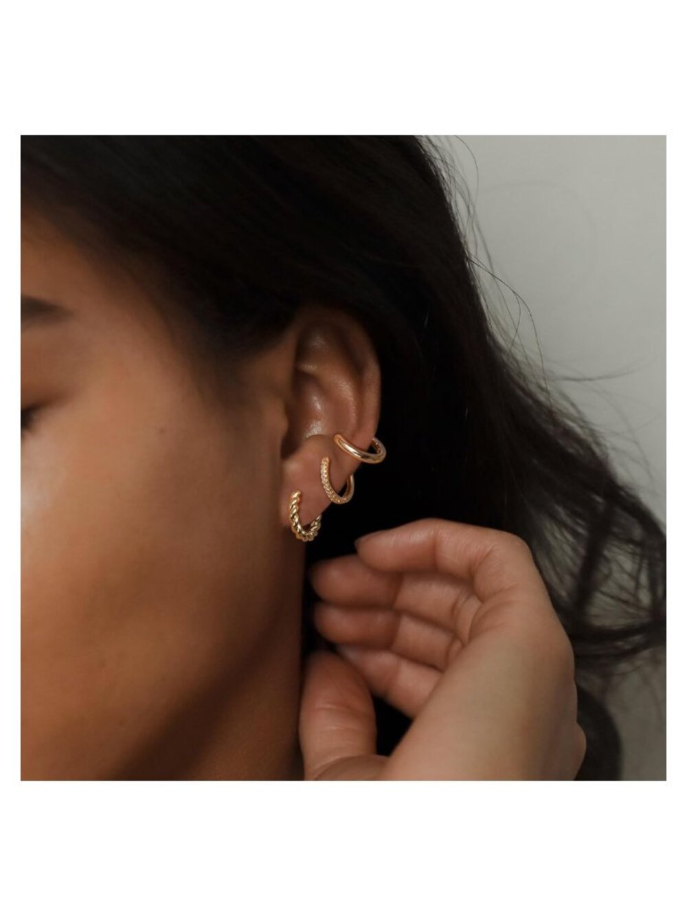 14K Gold Plated Chunky Hoop Earrings Set Huggie Hypoallergenic - Picture 3 of 5